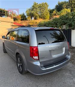 Dodge Grand Caravan